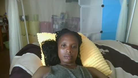 Snapshot of jessybabie chatting on November 2025 05:51:02 PM jessybabie online show from November 2025 05:51:02 PM