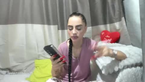 Snapshot of jessystarrr chatting on November 2025 05:24:01 PM Jessy online show from November 2025 05:24:01 PM