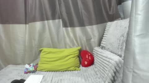 Snapshot of jessystarrr chatting on November 2025 07:35:01 PM Jessy online show from November 2025 07:35:01 PM