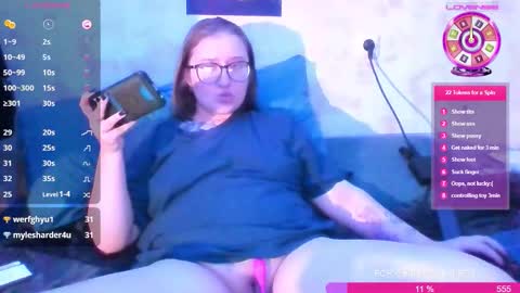 Bye everyone i cant see any reason to stay here wish u luck online show from December 2025 06:48:01 PM