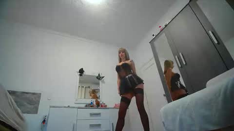 Snapshot of jesyruby21 chatting on November 2025 07:35:02 AM jesy online show from November 2025 07:35:02 AM