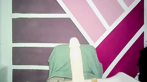 Ale online show from November 2025 09:35:02 PM