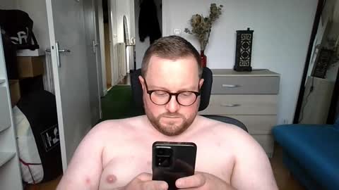 Snapshot of jeuneloup92 chatting on October 2025 03:19:01 PM jeuneloup92 online show from October 2025 03:19:01 PM