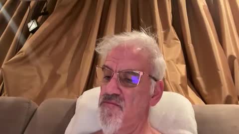 jewlronny online show from January 2026 05:38:02 PM