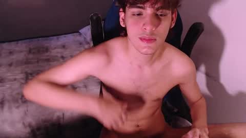 Snapshot of jey_foxx chatting on November 2025 06:30:02 PM jey_foxx online show from November 2025 06:30:02 PM