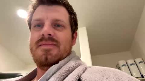 Snapshot of jfunzy chatting on October 2025 03:10:02 AM jfunzy online show from October 2025 03:10:02 AM