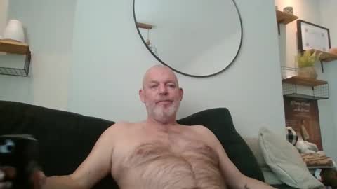 jgmack72 online show from May 2026 12:32:01 PM
