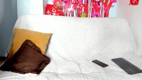 Jheampiero online show from February 2026 11:01:01 PM