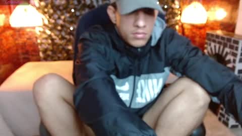 Snapshot of jheidertwink chatting on December 2024 06:45:02 AM Jheider R. online show from December 2024 06:45:02 AM