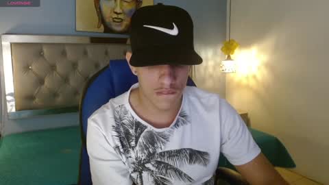 Snapshot of jheidertwink chatting on January 2025 03:41:01 AM Jheider R. online show from January 2025 03:41:01 AM