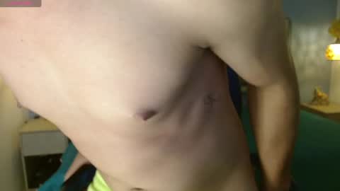 Snapshot of jheidertwink chatting on January 2025 09:48:01 AM Jheider R. online show from January 2025 09:48:01 AM