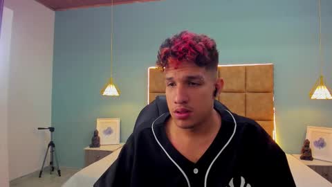 Snapshot of jheidertwink chatting on September 2025 12:21:01 PM Jheider R. online show from September 2025 12:21:01 PM