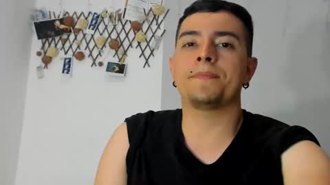 Jhoan Saenz online show from February 2025 05:13:01 AM