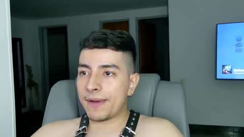 Jhoan Saenz online show from September 2025 04:38:02 AM