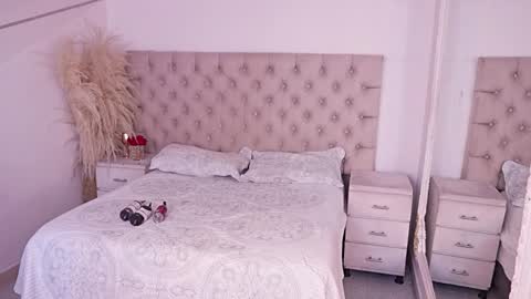 jhoanleandro online show from March 2026 04:19:01 AM