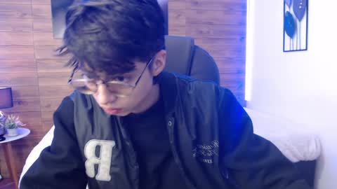 Jhoel online show from December 2024 12:23:02 PM