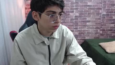 Jhoel online show from February 2025 12:21:01 PM