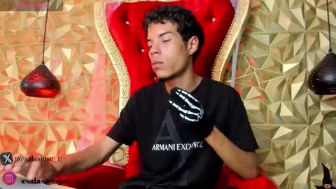 Jhohan Fox online show from October 2025 09:43:01 AM