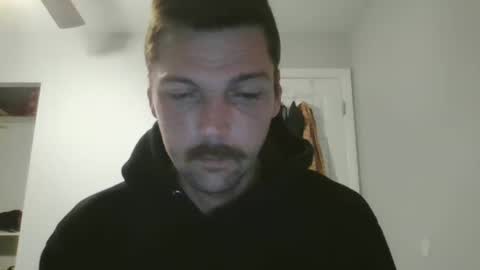 Snapshot of jholls chatting on February 2025 11:13:02 PM jholls online show from February 2025 11:13:02 PM