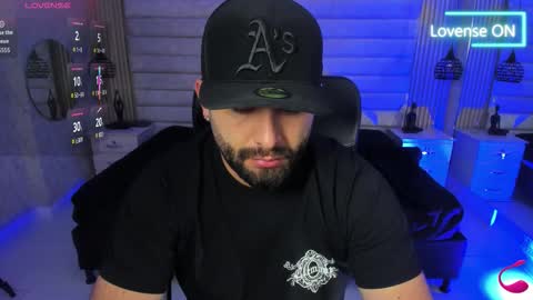 John Bear.... online show from February 2026 11:19:02 AM