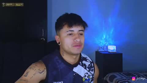 Snapshot of jhon_mendoza_ chatting on October 2025 03:05:02 PM jhon_mendoza_ online show from October 2025 03:05:02 PM