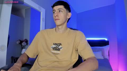 Jhon online show from December 2025 12:34:02 PM