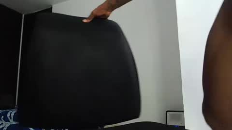 Jhon Tomson online show from September 2025 01:55:02 AM