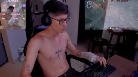 Snapshot of jhonleving chatting on February 2025 11:15:02 PM Jack online show from February 2025 11:15:02 PM