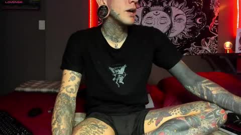 jhonny_ackerman online show from April 2026 07:28:02 PM