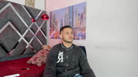 jhonny online show from February 2026 07:31:02 PM