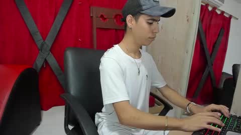 Jhonny online show from January 2025 03:33:01 AM