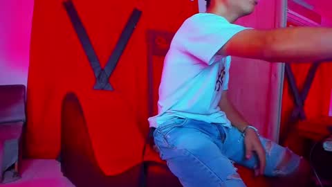 Jhonny online show from January 2025 03:30:02 AM