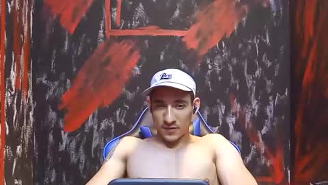 jhonny_thes28 online show from April 2026 01:11:01 AM