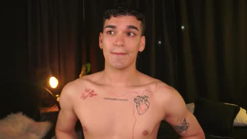 Snapshot of jhonnyx_ chatting on February 2026 03:38:02 AM Jhonny online show from February 2026 03:38:02 AM