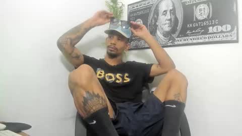 jhonson821 online show from November 2025 12:19:02 PM