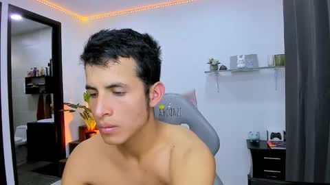 Snapshot of jhoryi_queen chatting on September 2025 06:30:02 PM jhoryi_queen online show from September 2025 06:30:02 PM