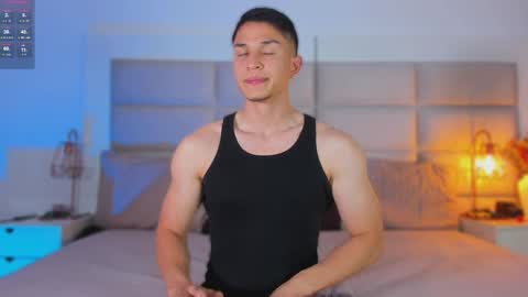 Jhosua Hunt online show from December 2025 03:56:01 AM