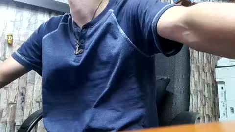 Jhosuamoore  online show from December 2025 11:00:02 PM