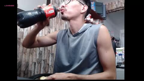 Snapshot of jhosuamoore2 chatting on May 2026 05:18:01 PM jhosuamoore2 online show from May 2026 05:18:01 PM