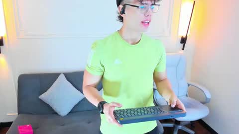 jhoumod_21 online show from September 2025 10:15:01 AM