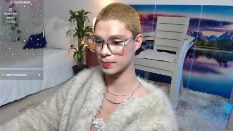 Jhuan Nhez online show from October 2025 10:32:02 AM