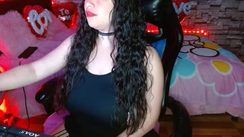 Jhulia online show from December 2025 08:58:01 PM