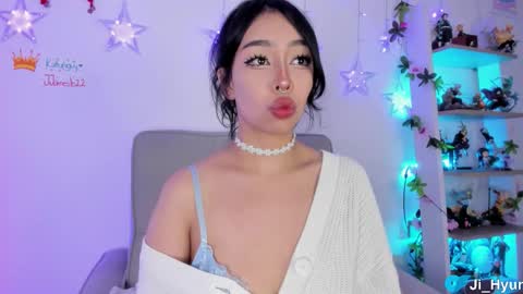 Ji  online show from November 2025 11:49:02 PM