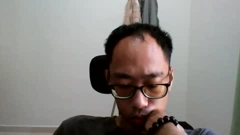 Snapshot of jiachi13 chatting on January 2025 02:09:01 AM Alex online show from January 2025 02:09:01 AM