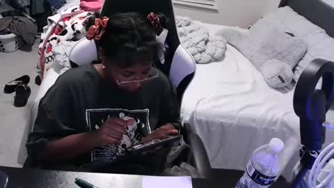 Snapshot of jigglypineapples chatting on September 2025 01:18:02 AM goldenbaby online show from September 2025 01:18:02 AM