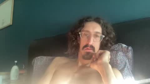 Snapshot of jiggz1986 chatting on December 2024 01:05:02 PM Jigz1986 online show from December 2024 01:05:02 PM