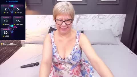 Jill  online show from March 2025 08:35:02 PM