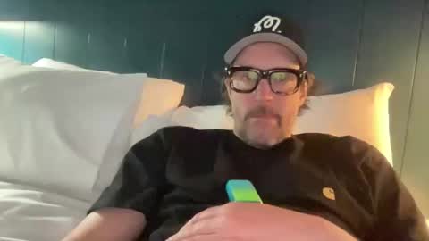 jimboo400 online show from May 2026 10:37:01 PM