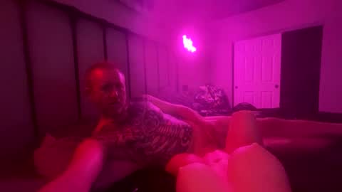 Snapshot of jimboslice4u2 chatting on July 2026 06:32:01 PM jimboslice4u2 online show from July 2026 06:32:01 PM