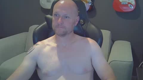 Jim online show from December 2024 04:48:02 AM